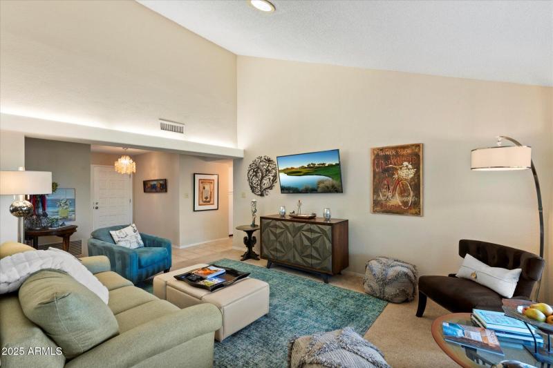 Family Room w/Vaulted Ceiling