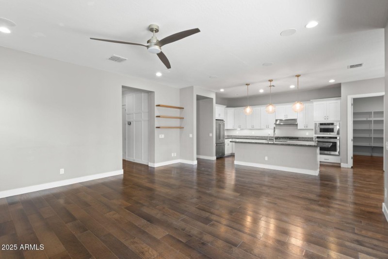 Great room / Kitchen