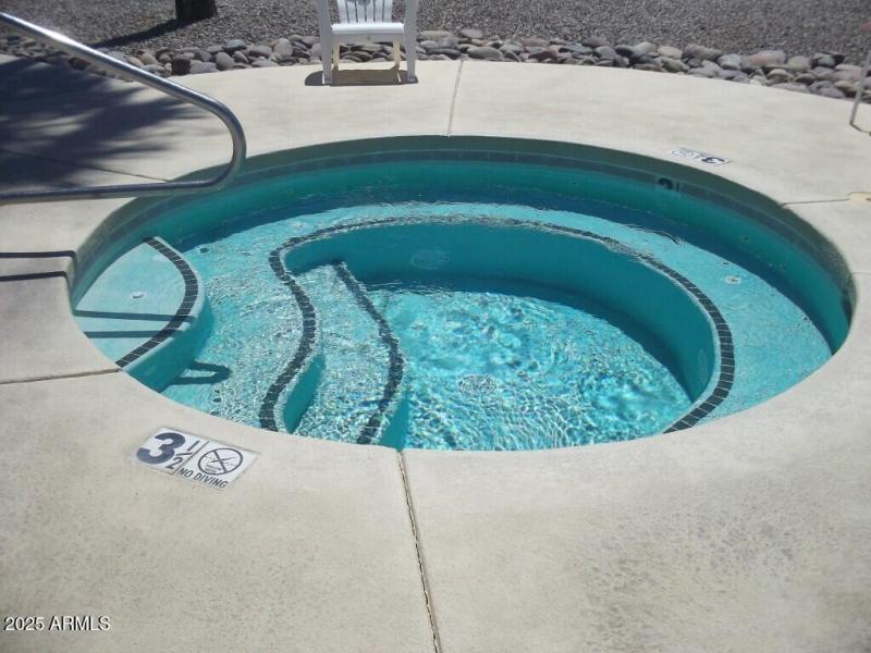 clubhousehottub-1024x768-1