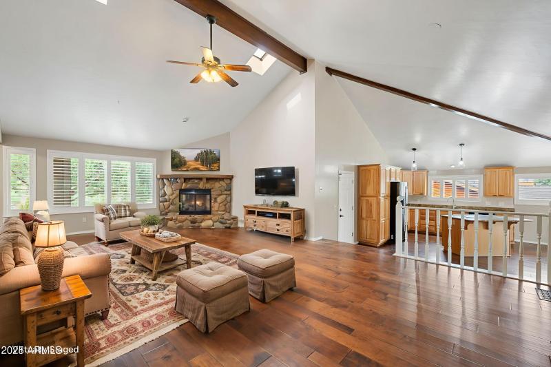 6-Living-Room-(2) - Living Room - Farmho