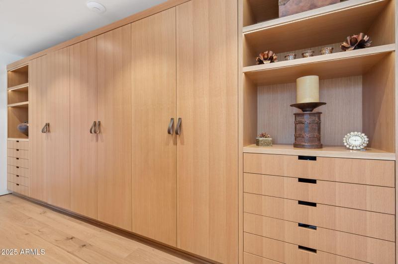 25-web-or-mls-24-jefferson-ct