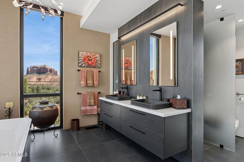 26-web-or-mls-24-jefferson-ct