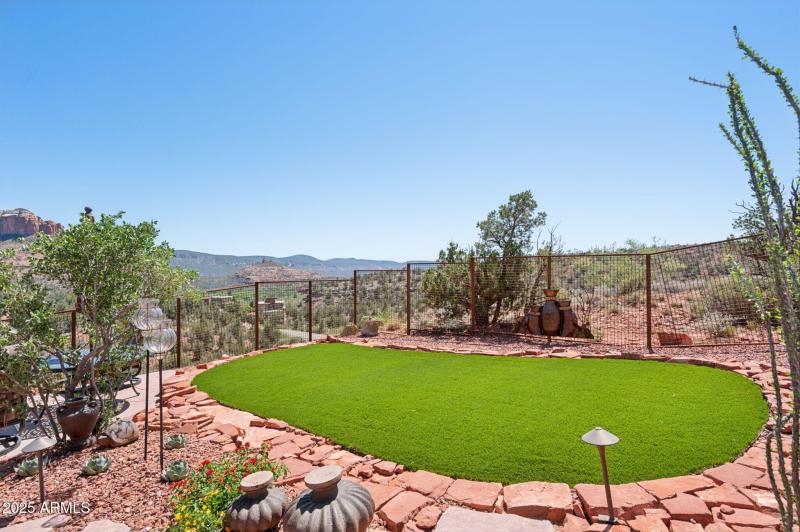 71-web-or-mls-24-jefferson-ct