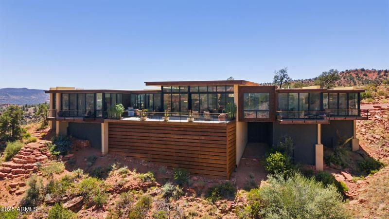 78-web-or-mls-24-jefferson-ct