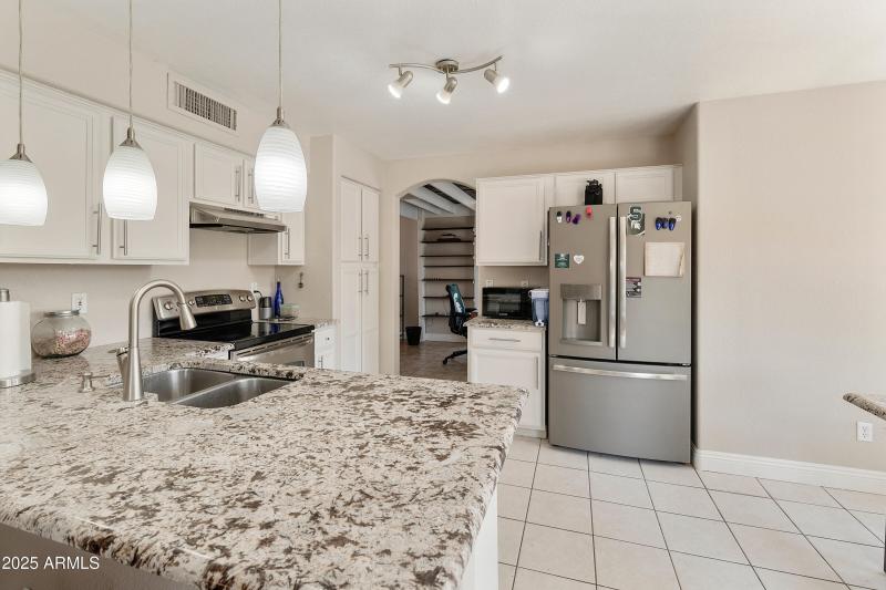 Kitchen - light cabinets