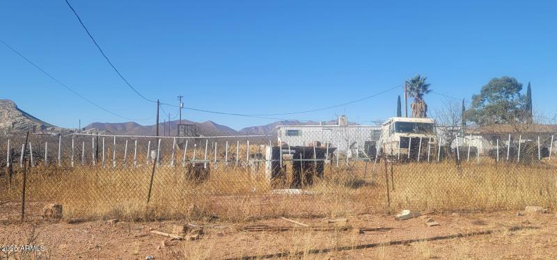 Hwy 80 more structures