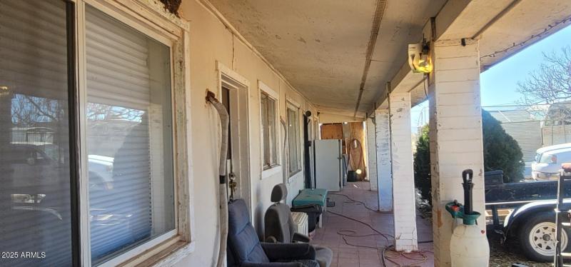 Hwy 80 porch of the motel