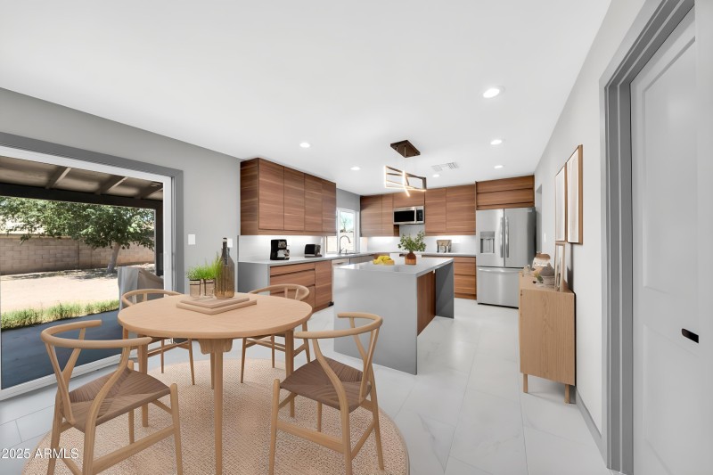 8837 E Cortez St VS 6