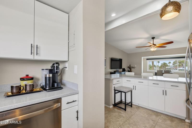 16_10851_N_Fairway16_mls