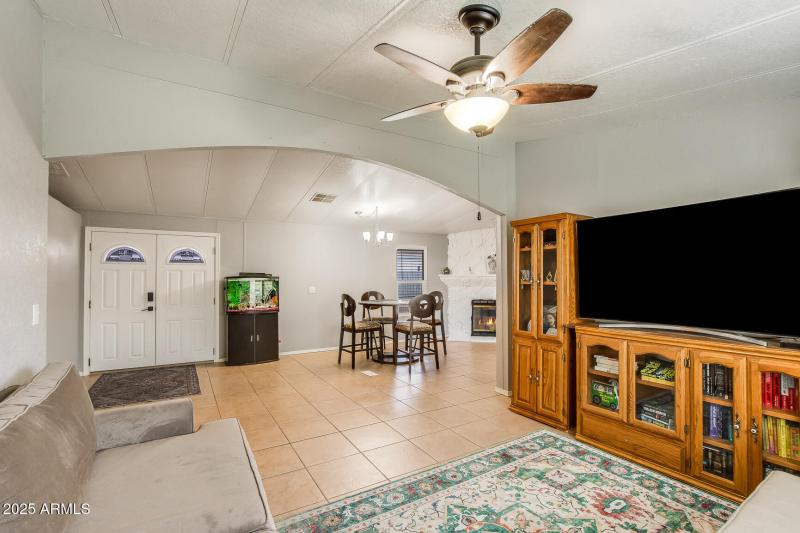 10951 N 91st Ave Space 184-6