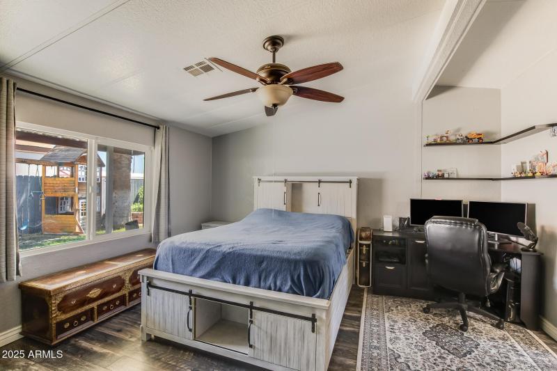 10951 N 91st Ave Space 184-13