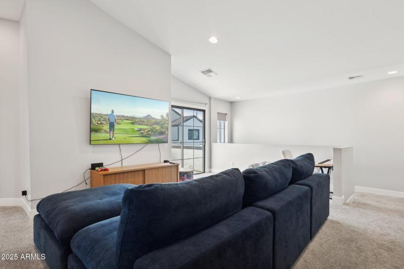 15-web-or-mls-2604-n-27th-st-1