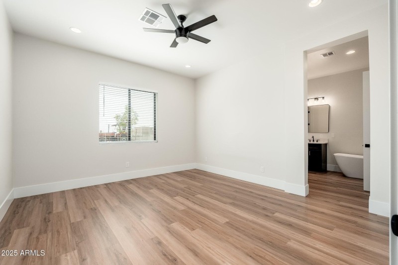 12407 N 189th Ave, 07-01 - 17