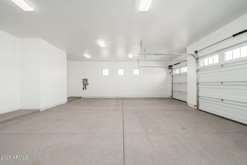 12407 N 189th Ave, 07-01 - 30