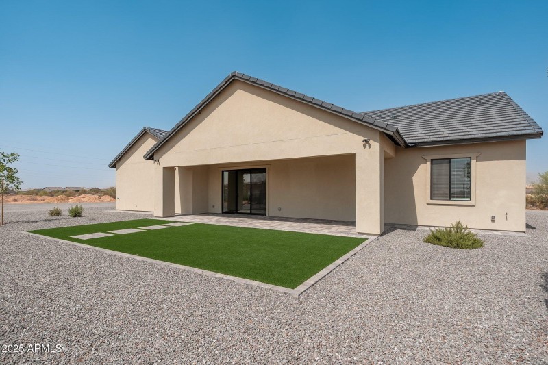 12407 N 189th Ave, 07-01 - 33