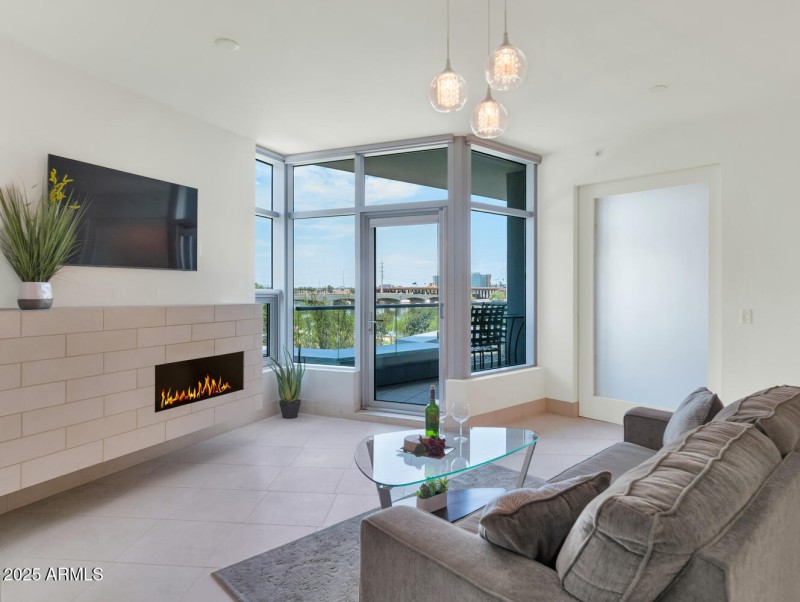 Balcony Off Great Room