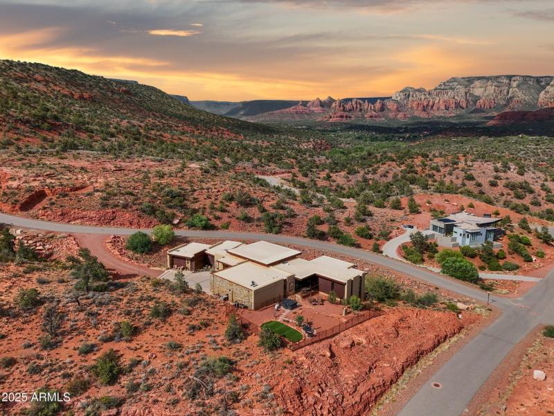 102-web-or-mls-24-jefferson-ct