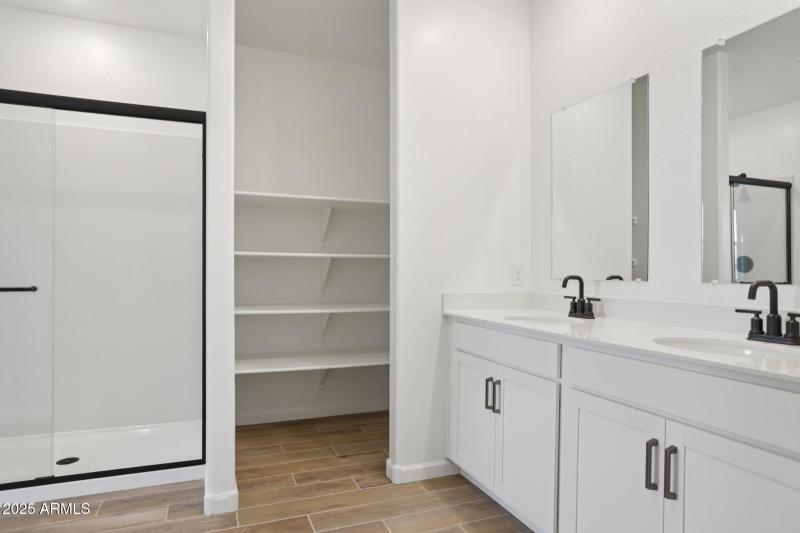 29-web-or-mls-La Senda Dr W-S0307-029