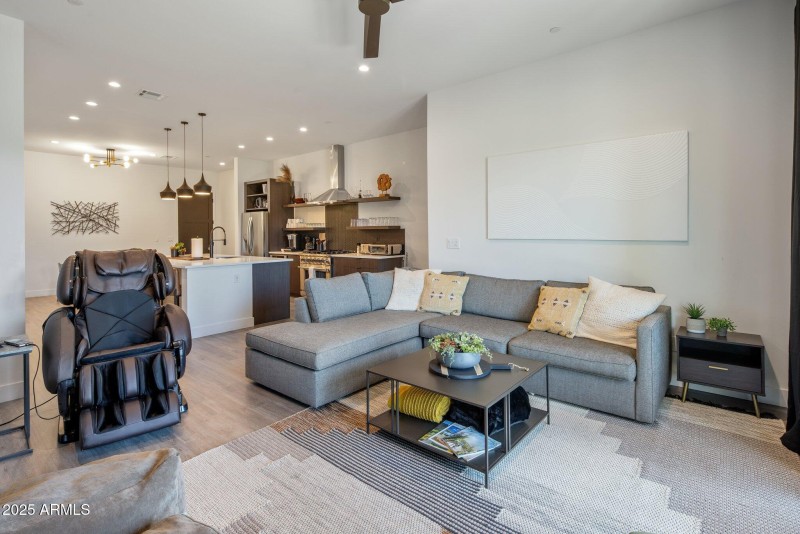 7-web-or-mls-D46A7177