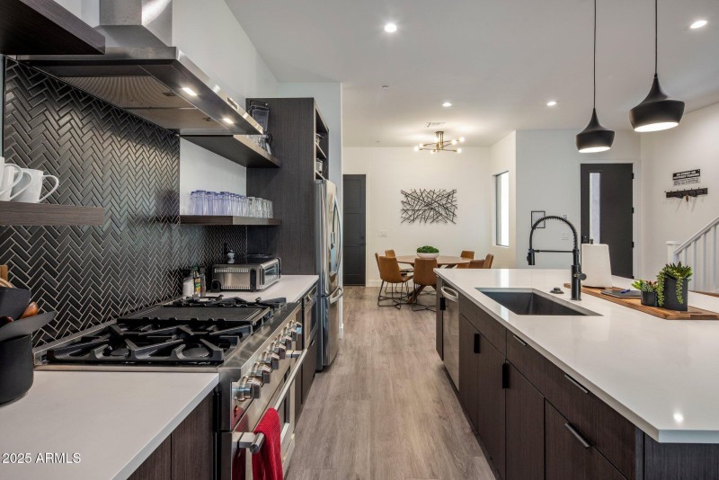 51-web-or-mls-D46A7654