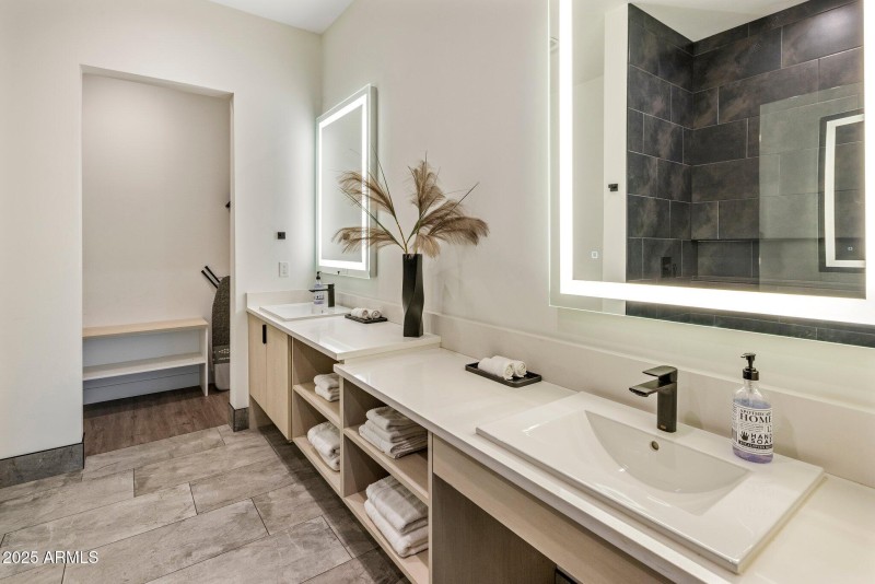 80-web-or-mls-D46A7538