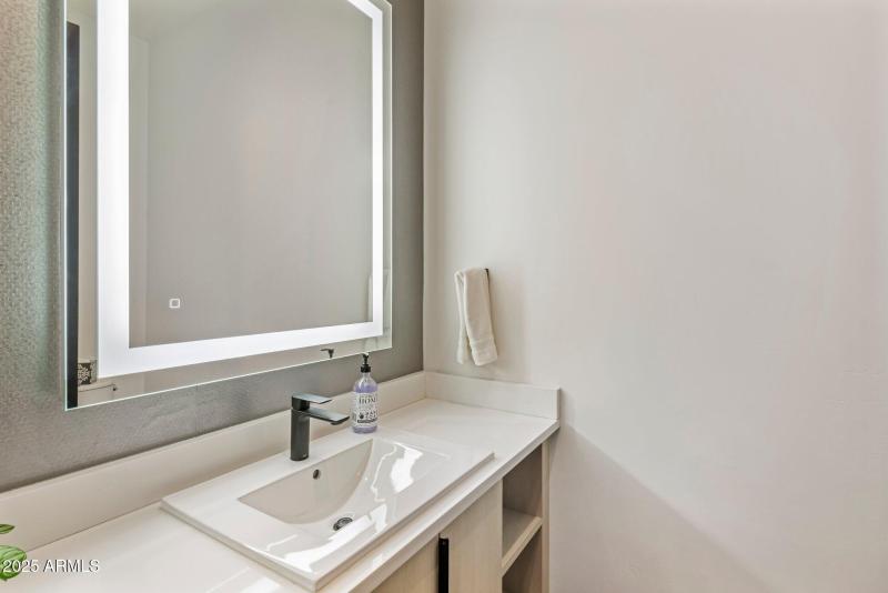 83-web-or-mls-D46A7559