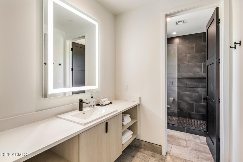 89-web-or-mls-D46A7594