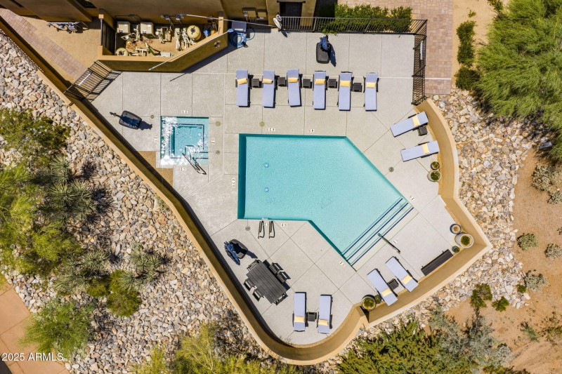 156-web-or-mls-DJI_20250613114157_0039_D