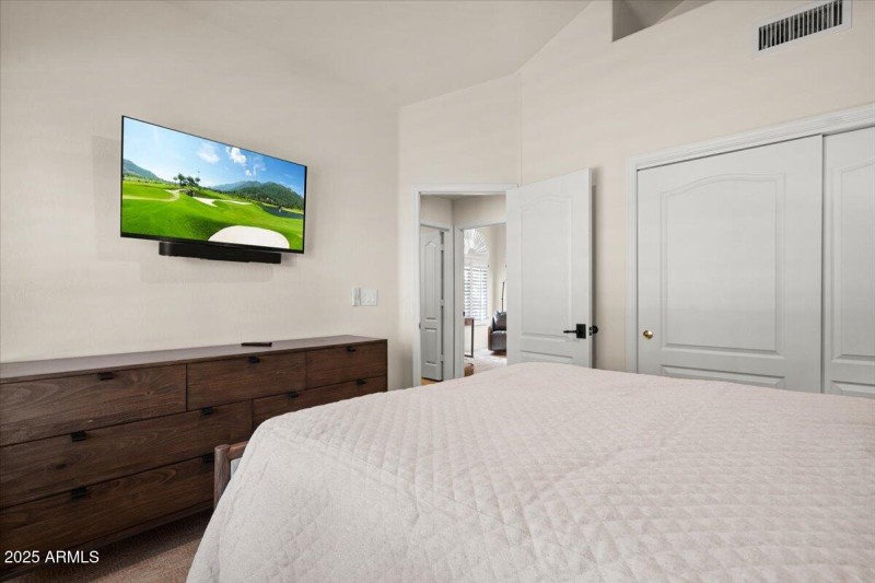 Bedroom 3 with Big Closet and TV