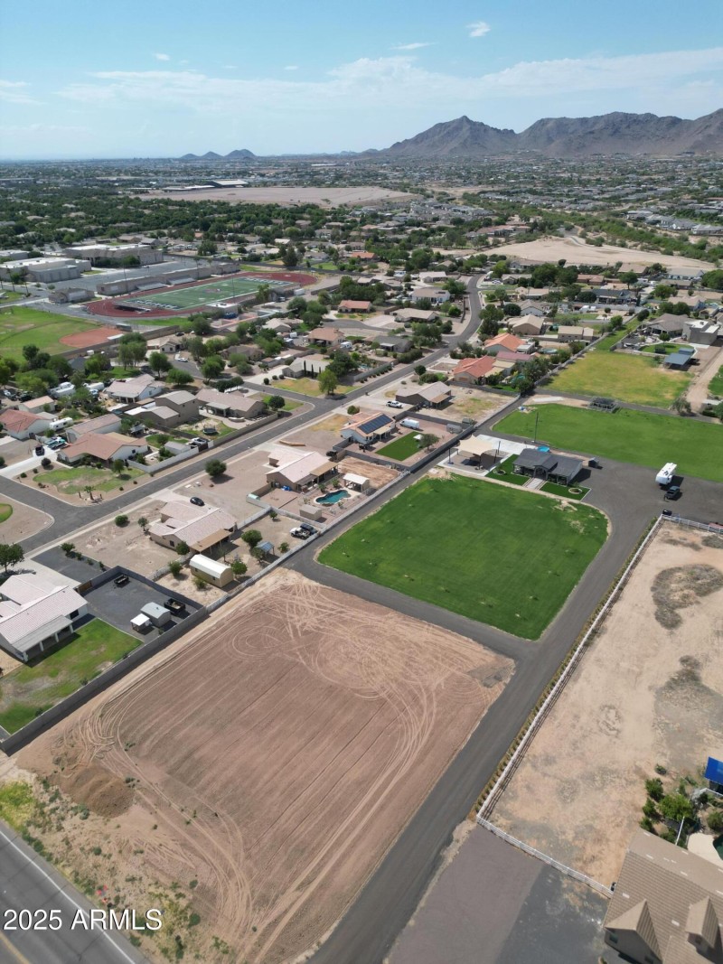 dji_fly_20250601_220438_852_175147932977