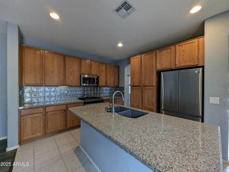 PXL_20230722_191358976