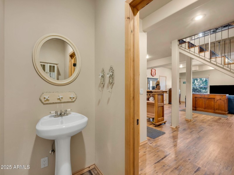 8-web-or-mls-TimberCreekImagery-8