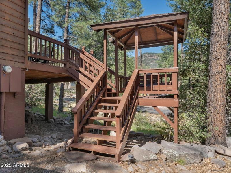 8-web-or-mls-TimberCreekImagery-15