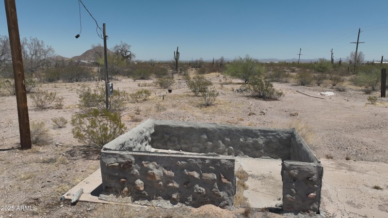 Plata ground view showing power lines &