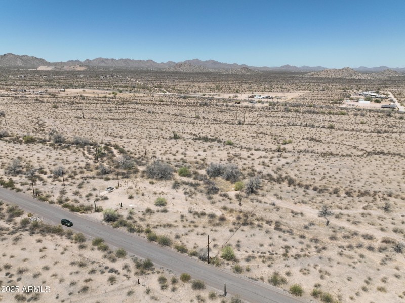 Plata sky view from gravel street showin