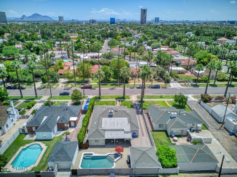 2020 N 11th Ave Phoenix - 104