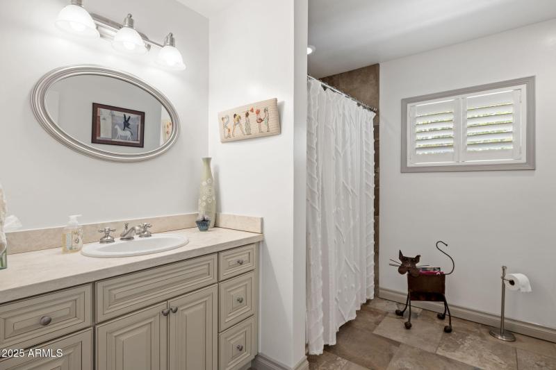 2020 N 11th Ave Phoenix - 294