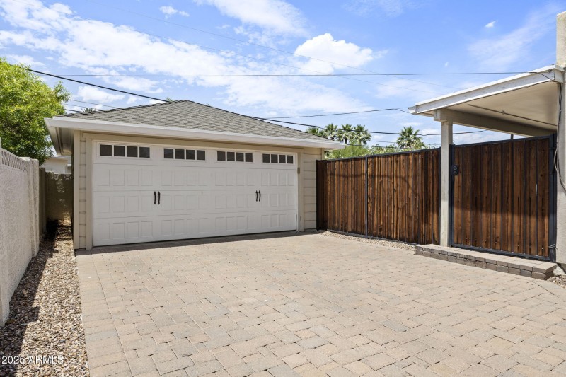 2020 N 11th Ave Phoenix - 373