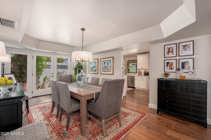 7513 E Buena Terra Way - 22