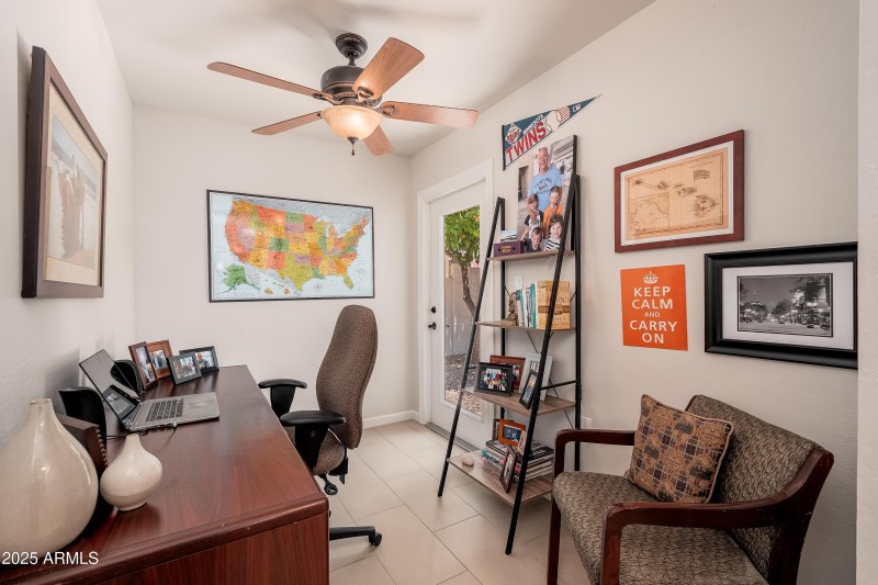 7513 E Buena Terra Way - 41