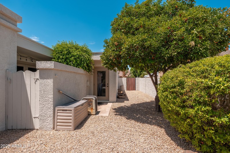 7513 E Buena Terra Way - 58