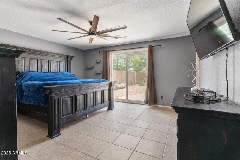 14-1046 E Silversmith Trail