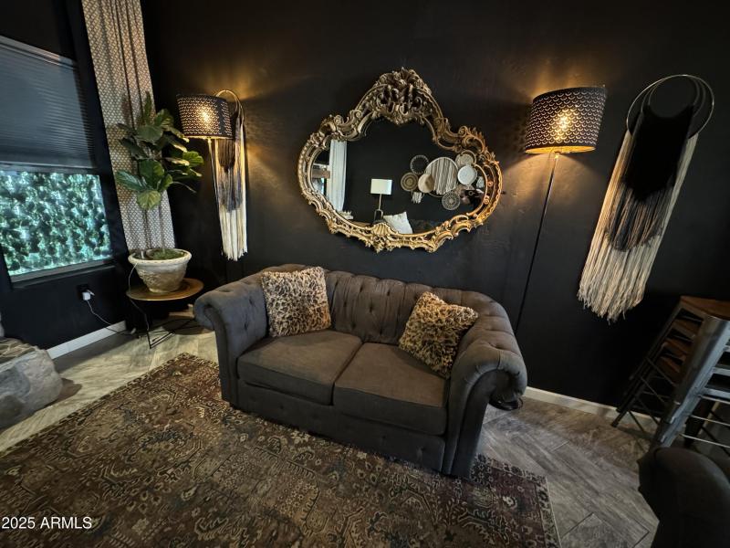 2B218343-0F74-46DC-9BCA-E58E0CB81EF3