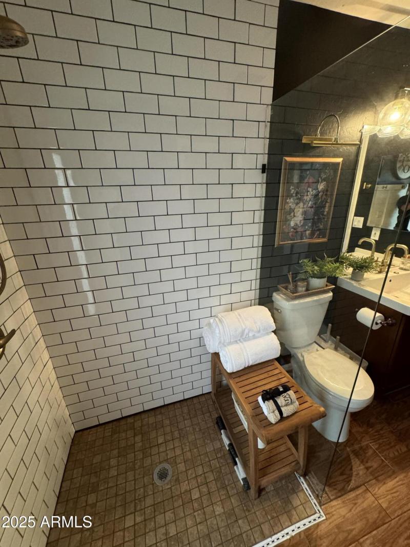 73AE1D14-12A3-4CBB-841F-6A5767E9FA3D