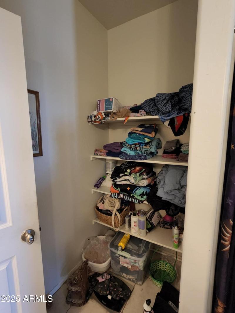 4ebeb05d-ff11-4f69-b4f9-d7c353d93b59