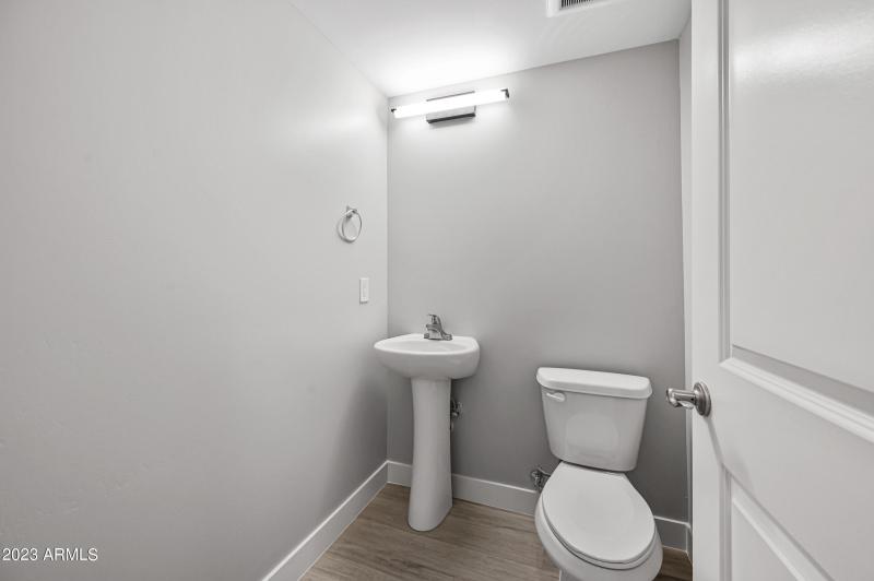 14-1027W5S-TFA-3BL-07 08 12 13 17 18-ocu