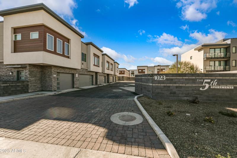 2-1027W5S-TFA-Community-ocupix