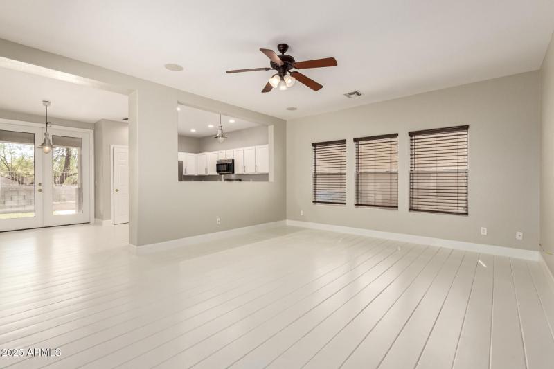 07 Avendia Del Valle