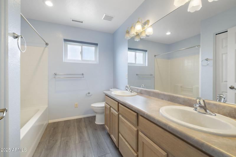 9-web-or-mls-FA9A9421