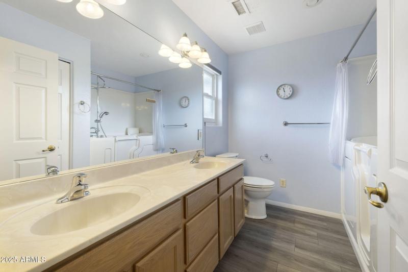 26-web-or-mls-FA9A9521